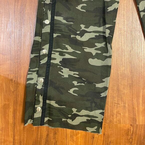 Fashion Nova Camouflage Snao Button Sides High waist Bell Bottom Cotton Pants XS - Picture 12 of 14